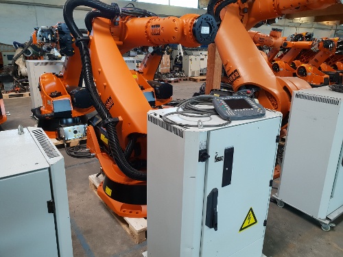 Kuka KR240-2