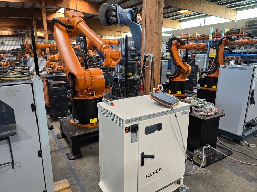 Kuka KR30L16-2